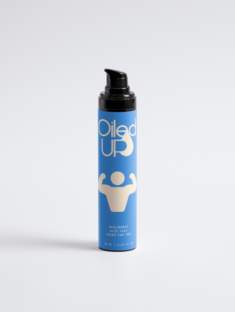 oiled up Daily Cream 50ml bottle product render